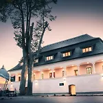 Hotel Kastiel 3*