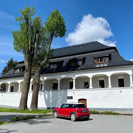 Kastiel Hotel 3*