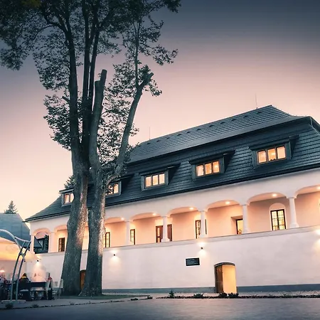 Hotel Kastiel 3*
