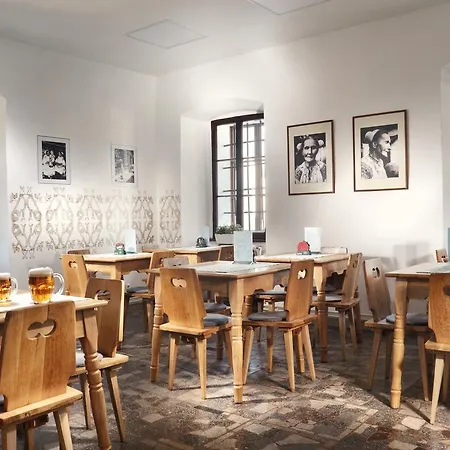 Kastiel 3* Čičmany